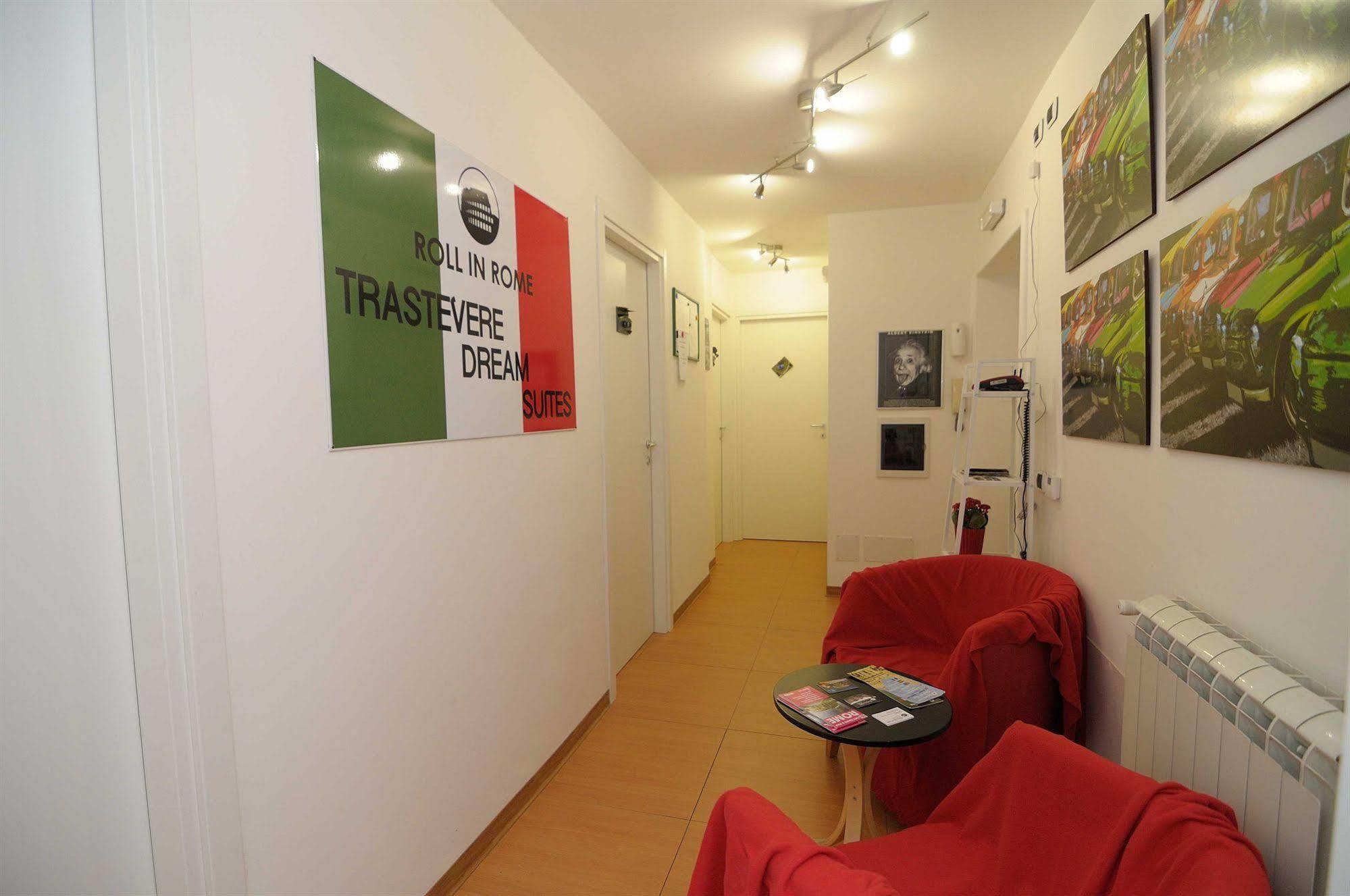 Trasteveredreamsuites Acomodação com café da manhã  2*