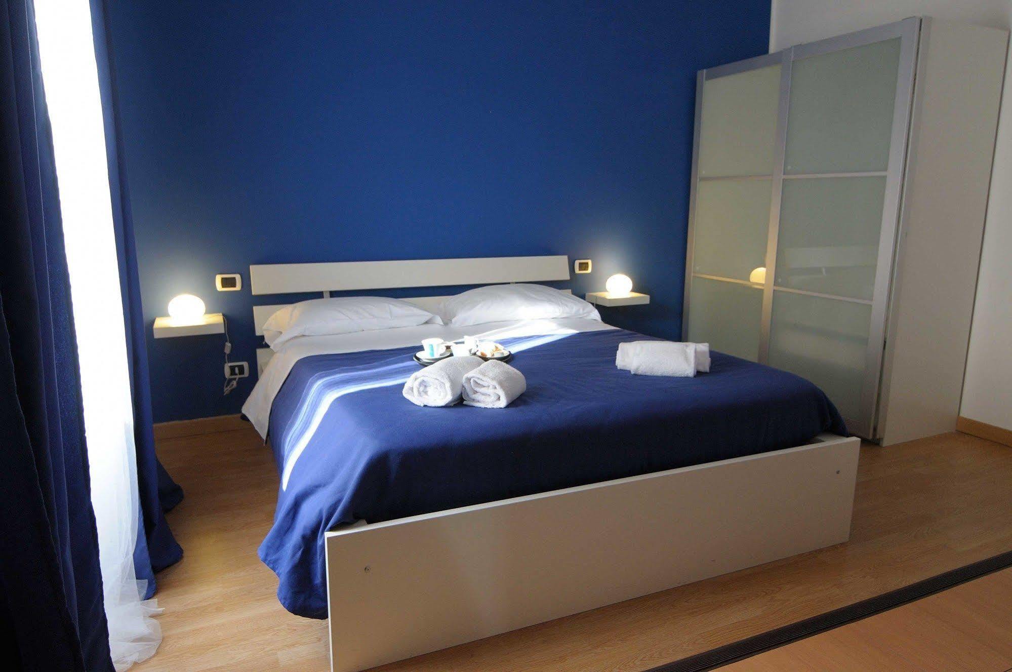Trasteveredreamsuites Bed & Breakfast 2*