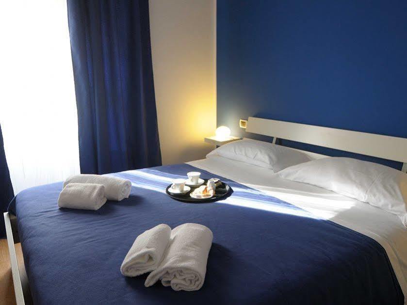 Trasteveredreamsuites Bed & Breakfast 2*